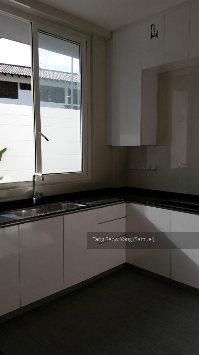 AROOZOO AVENUE (D19), Detached #110757682